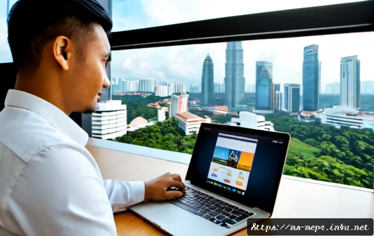 Home 17 콘텐츠 마케팅과 PR 융합 전략 - Photorealistic Malaysian marketing team in a bright Kuala Lumpur co-working office, diverse professi...